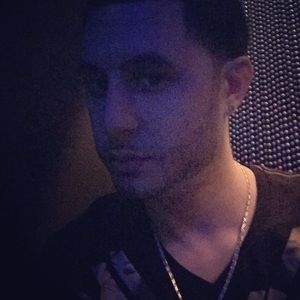 Meet your Posher, Dean